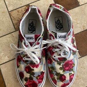 Vans floral Rose women’s low top sneakers size 8.5